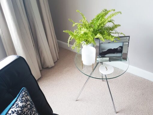 How to decorate a lounge